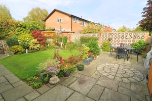 Photo 26- click for photo gallery